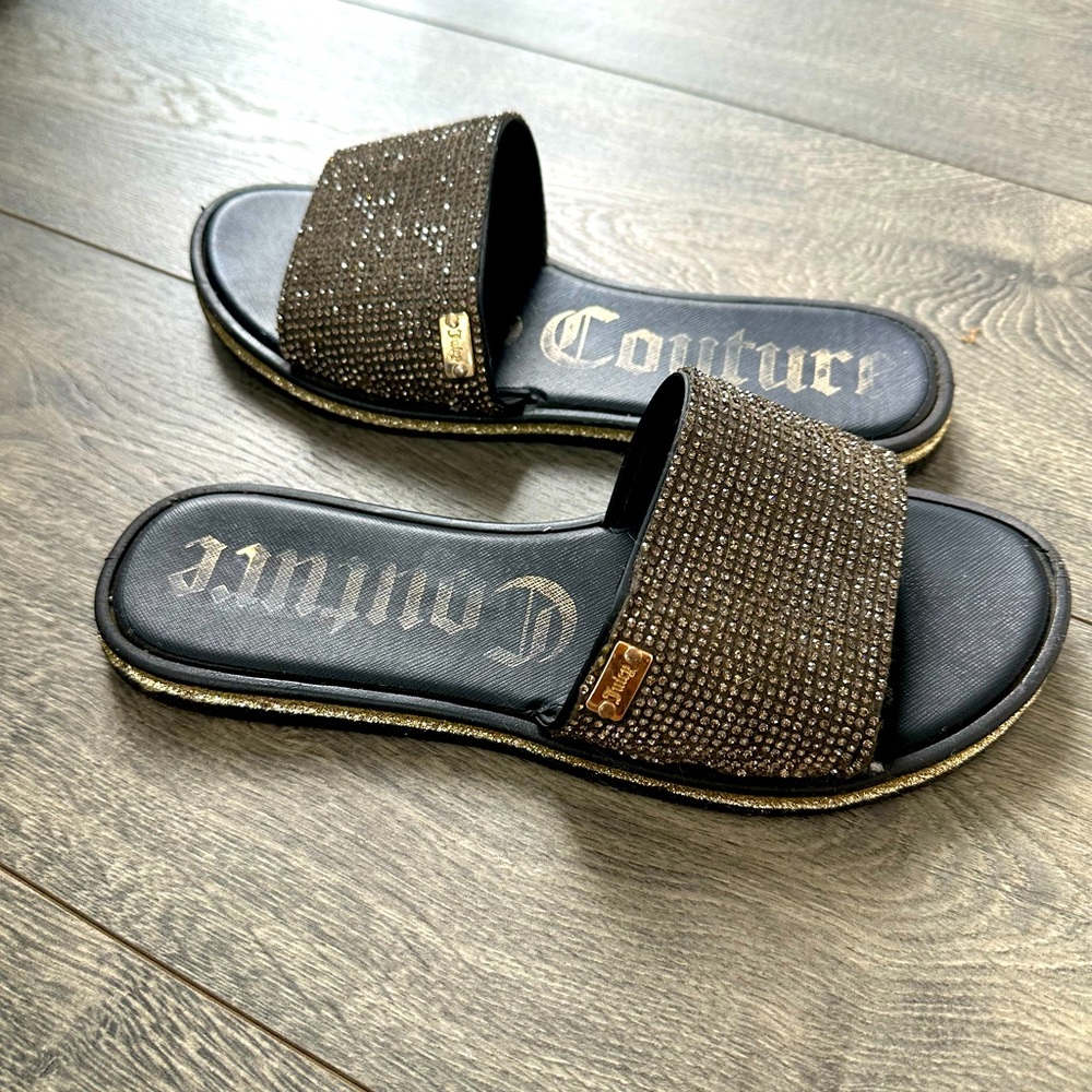 Juicy couture slides